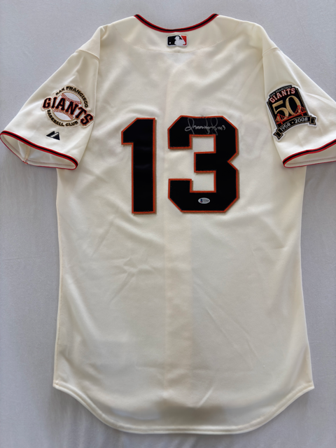 Omar Vizquel Autograph Giants Jersey w/ Beckett COA
